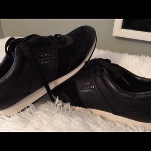 New black shoes